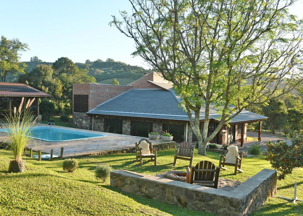 A Estalagem Hospedaria Flores da Cunha Extérieur photo